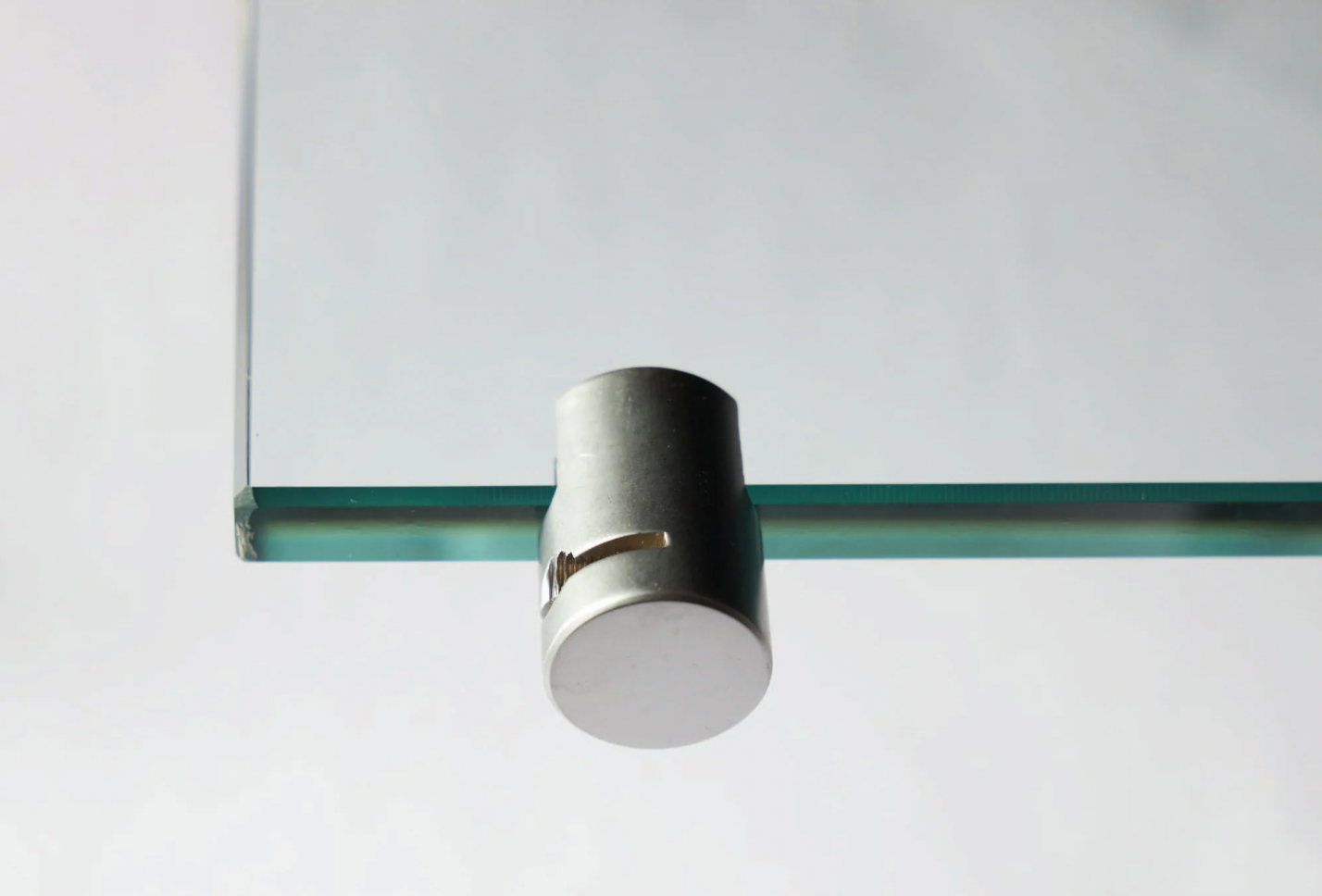 Float Angled Presentation Shelf